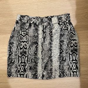 Motelrocks Mini Broomy Skirt Snake Snakeskin